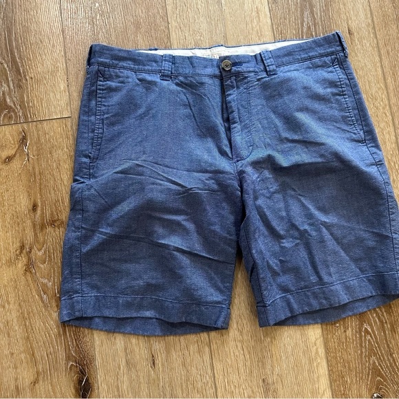 J. Crew Men’s Dark Blue Flat Front Cotton Chino Shorts Size 33 GUC - Picture 2 of 6